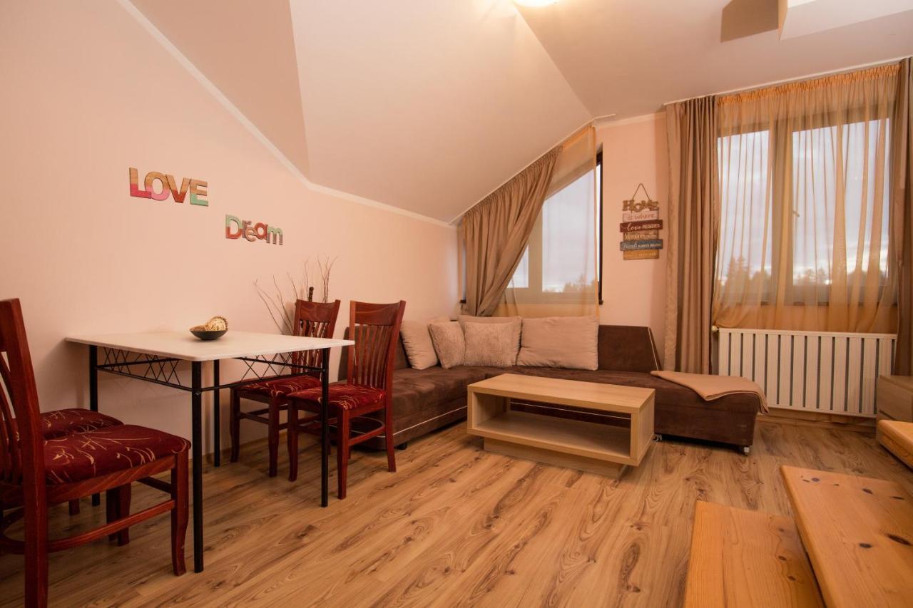 Borovets Gardens Aparthotel Rental מראה חיצוני תמונה